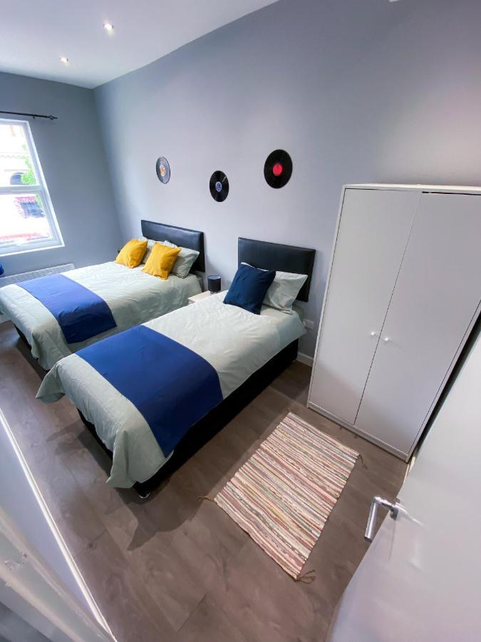 Stylish 1 Bedroom Flat In Wood Green لندن المظهر الخارجي الصورة
