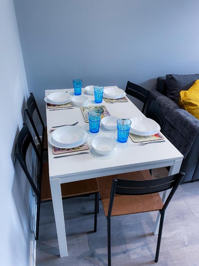 Stylish 1 Bedroom Flat In Wood Green لندن المظهر الخارجي الصورة
