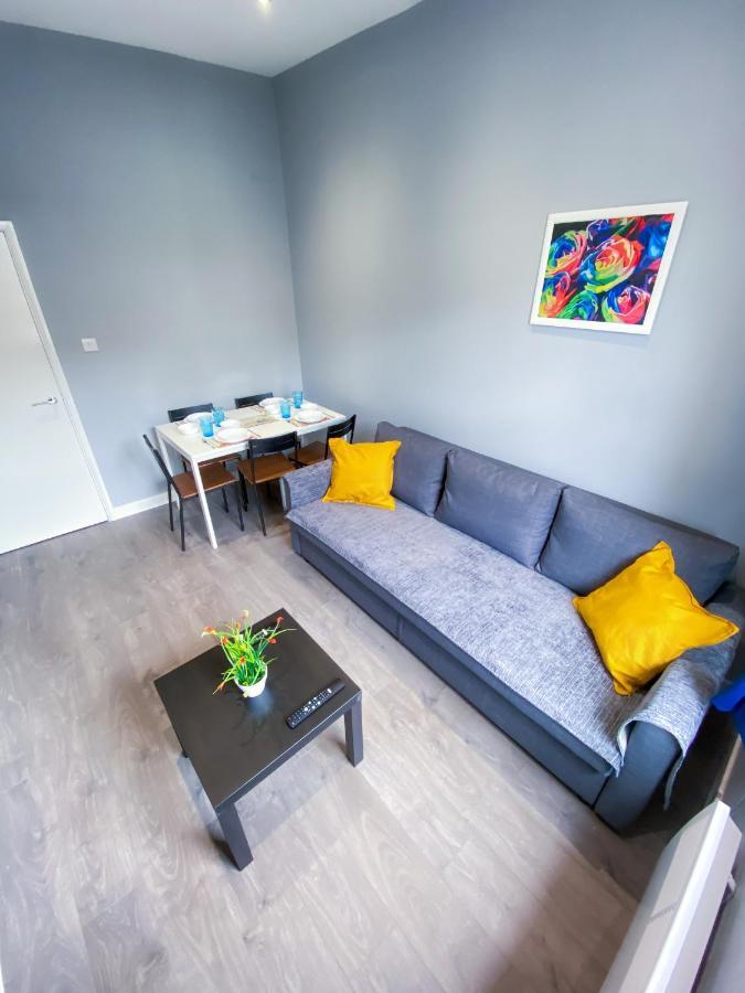 Stylish 1 Bedroom Flat In Wood Green لندن المظهر الخارجي الصورة