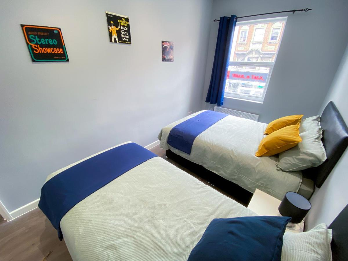 Stylish 1 Bedroom Flat In Wood Green لندن المظهر الخارجي الصورة