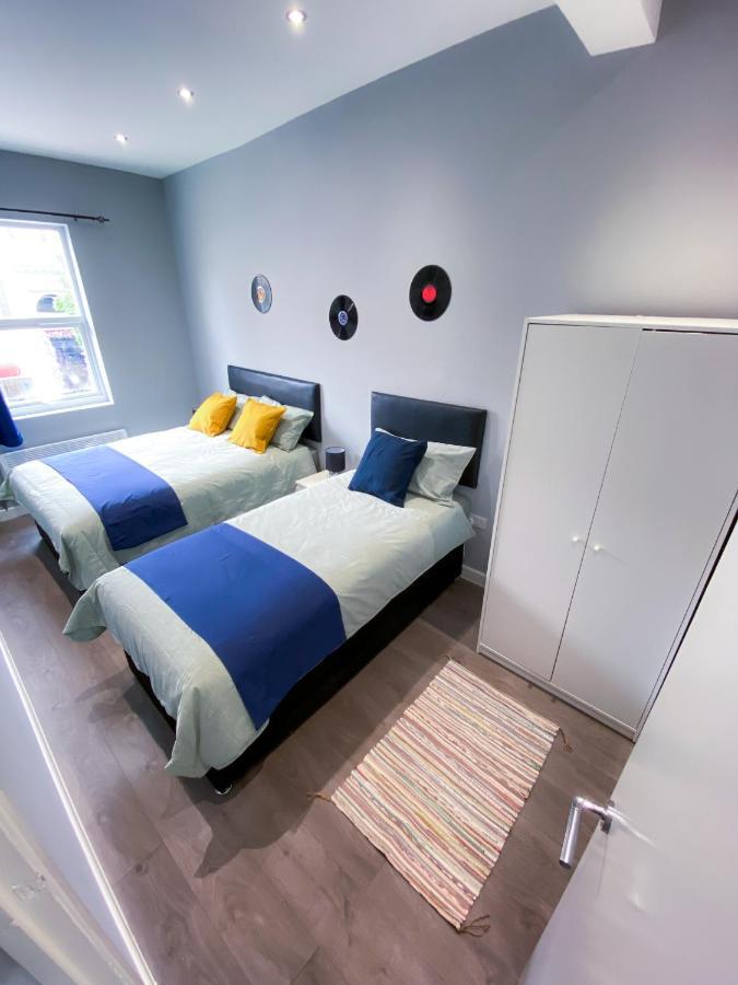Stylish 1 Bedroom Flat In Wood Green لندن المظهر الخارجي الصورة